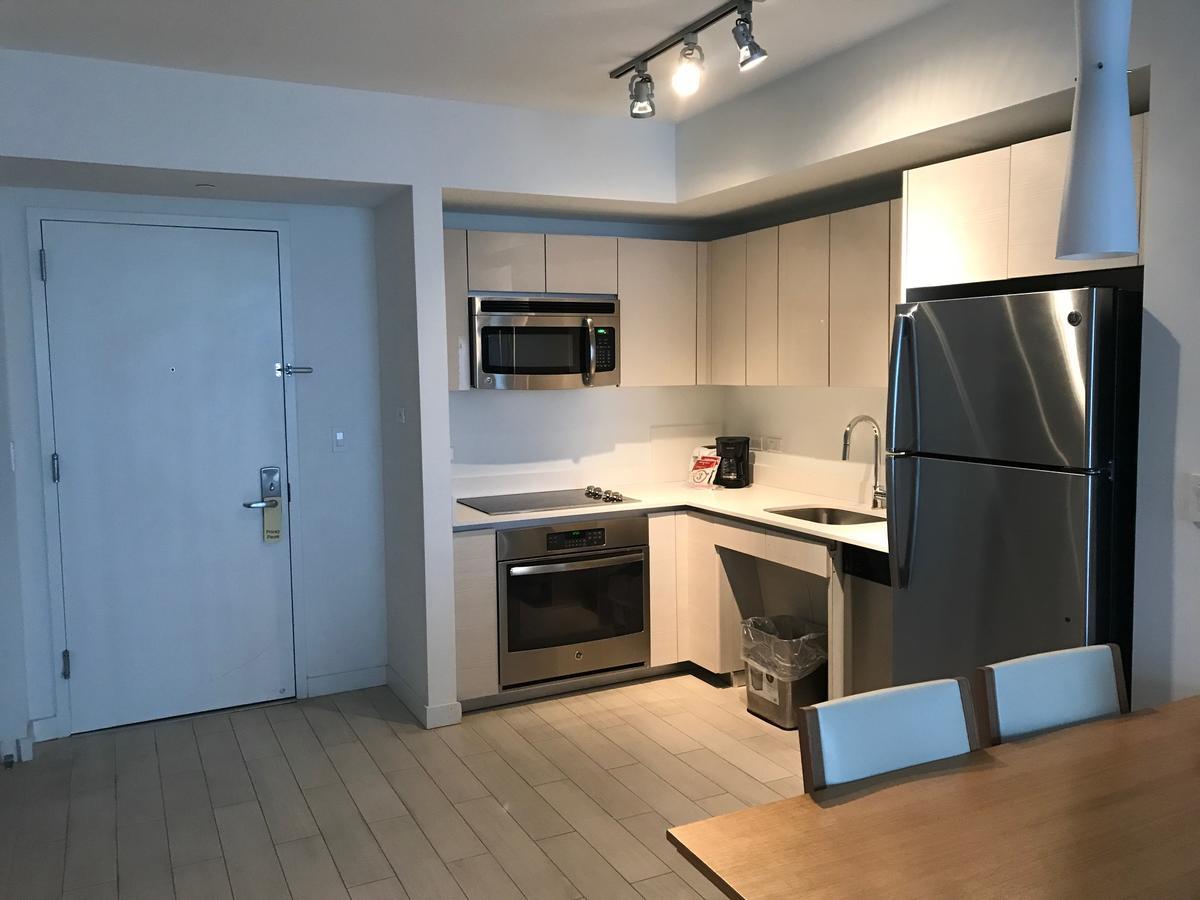 Beach Walk Resort De Lux Apartment Холандейл Бийч Екстериор снимка